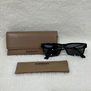 Burberry Black Unisex Sunglasses